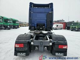 DAF XF 450 FT Space Cab Großer Tank Deutscher LKW