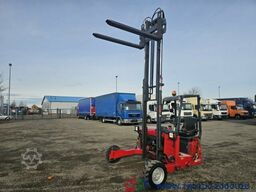 Moffett Mitnahmestapler 4 Wege Allrad NX Typ M 4 20.3