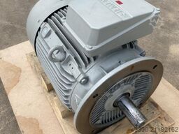 SIEMENS 1LE16032AA534GB4