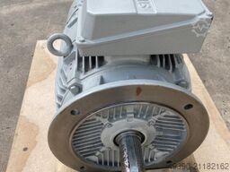 SIEMENS 1LE16032AA534GB4