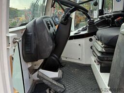 LIEBHERR L506 Compact