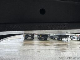 Krone Curtainsider Mega