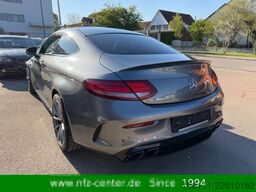 MERCEDES-BENZ C 63 AMG Coupe V8 Pano/ Burmester/SportAbg