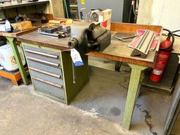 Workbench with contents 