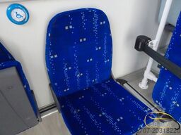 MERCEDES-BENZ eSprinter 14 Sitze Electric Range: 300 km