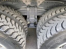 Mercedes-Benz Actros 3336 /6x4/Kipper+Fassi F155/Eu5/130tkm