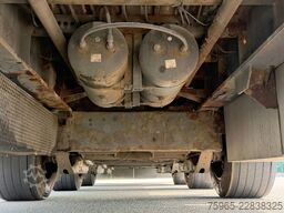  KWB P-453-STI-H 3-AS SEMI 2x STUURAS 1x LIFTAS S