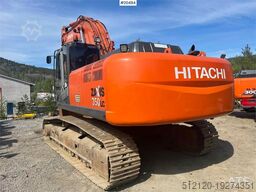 Hitachi zx350LC-3 excavator w/ toothed bucket. WATCH VIDEO
