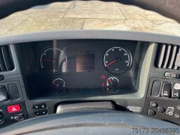 SCANIA P320 CB 4x4 Doka AHK Klima 9-Sitze Aut. Stdhz.
