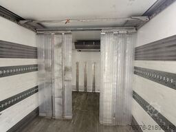 MERCEDES-BENZ 2540 LL 6x2/4 Kühlkoffer 8.2m LBW 2,5t  Carrier