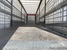 Schmitz Cargobull Semitrailer Curtainsider Standard