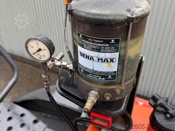 Hitachi ZX 135 US-6