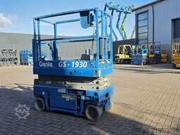Genie GS1930 Electric, Working Height 7.8 m, 227kg Capac