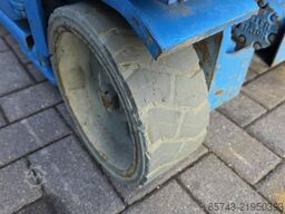 Genie GS1930 Electric, Working Height 7.8 m, 227kg Capac