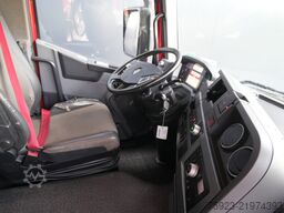 Renault T 460 tractor unit 648.900KM
