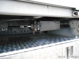 DAF XF510 6x2 CENTINA + SPONDA