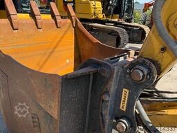 CATERPILLAR 325 Baujahr 2021