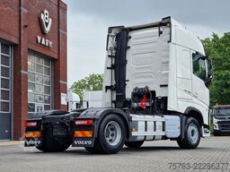 Volvo FH 13.460 Globetrotter 4x2 - Full spoiler - VEB...