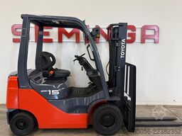 Toyota 11181 - 02-8FG15