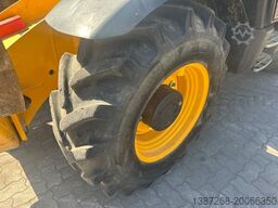 JCB 535-125 / 2017 BJ / 2.567 H / 12.5 Meter