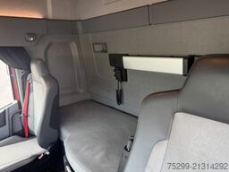 Renault T460.18 4x2R E6 Plane/HB / Swiss-Vehicle