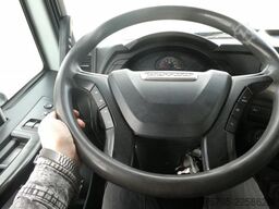 IVECO HD9 86.50-90 4 Achs Muldenkipper schwere Straßen
