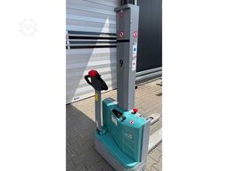 2x Jungheinrich EPL 110