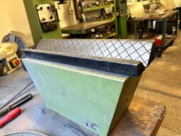 GÖDDE Workbench with Contents