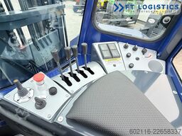 Combilift C4000 GAS TRIPLEX 5550 POSITIONER CABIN