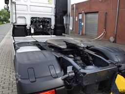 Daf XF 530 Flachdach Retarder Leder ACC TV Navi
