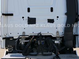MERCEDES-BENZ Actros 1853 BigSpace Retarder Navi Euro 6