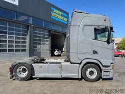 SCANIA S580 V8 4x2