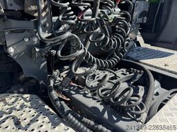 SCANIA S580 V8 4x2