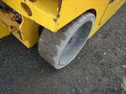 GENIE GS 4047 Scherenarbeitsbühne Genie 14 m