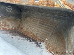 Volvo sanding bucket. Almost never used!