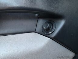 VOLVO FE 320 6x2/4 Abroller mit Cont. + Kran HMF 1820