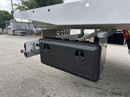 PEUGEOT Boxer Schiebeplateau 435 165Ps Blue HDi Euro6