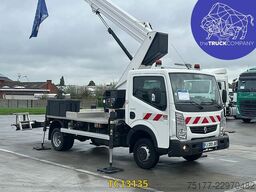 Renault Maxity 140