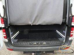 MERCEDES-BENZ Sprinter 516 CDI - 20 Sitze EURO 6