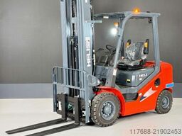 Heli CPCD35-H3-Diesel 3,5t 5,4m Triplex KUBOTA Garantie