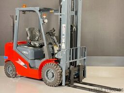 Heli CPCD35-H3-Diesel 3,5t 5,4m Triplex KUBOTA Garantie