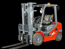 Heli CPCD25-H3-Diesel 2,5t 4,7m Triplex KUBOTA Garantie