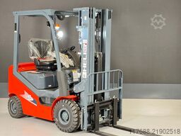 Heli CPCD18H3-Diesel 1,75t 4,7m Triplex KUBOTA Garantie