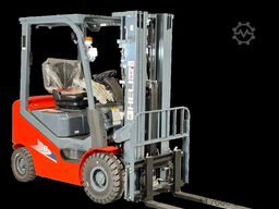 Heli CPCD18H3-Diesel 1,75t 4,7m Triplex KUBOTA Garantie