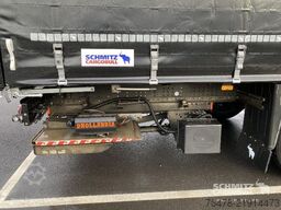 Schmitz Cargobull Curtainsider Standard Taillift