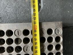 UNBEKANNT Gewinderasterplatte1010x330x50