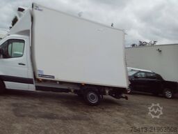 Mercedes-Benz sprinter 319 frigokoffer carrier