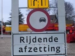  N2921 Verkeersgeleidingswagens