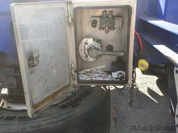 M&V Euro 902 KS *High Cube Containerchassis auszieh...