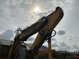 Komatsu PC240LC-10